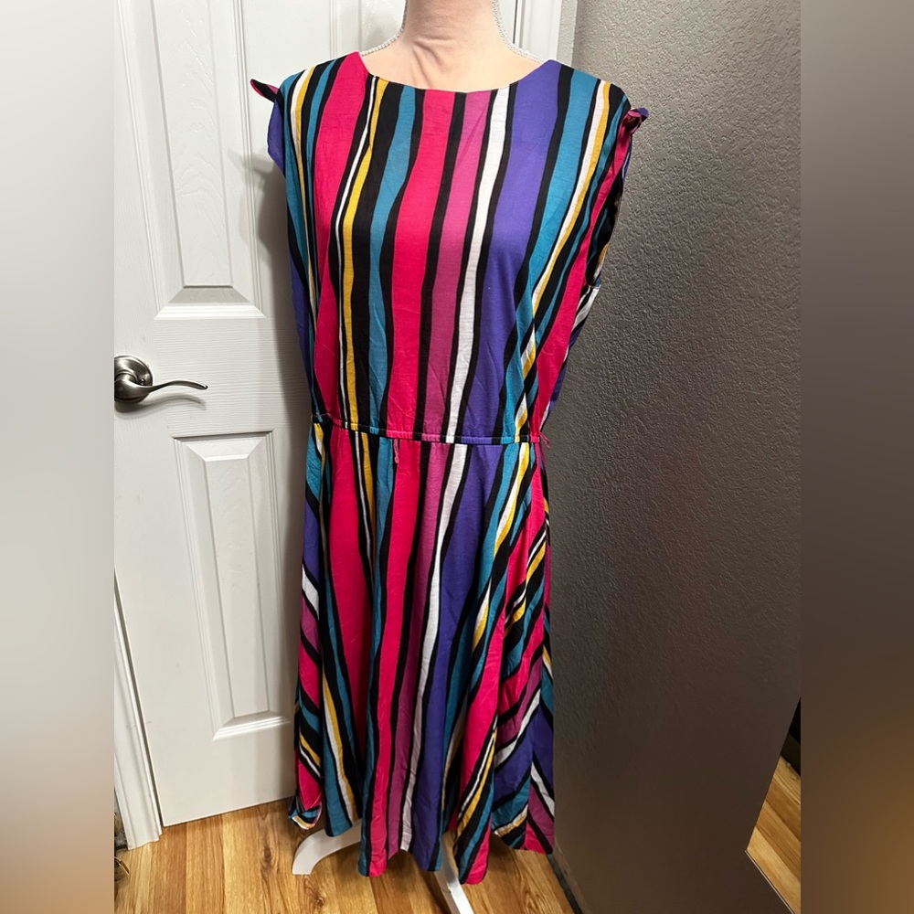 DARIAN Vintage 1980s Striped Dress with Tie Sleeves